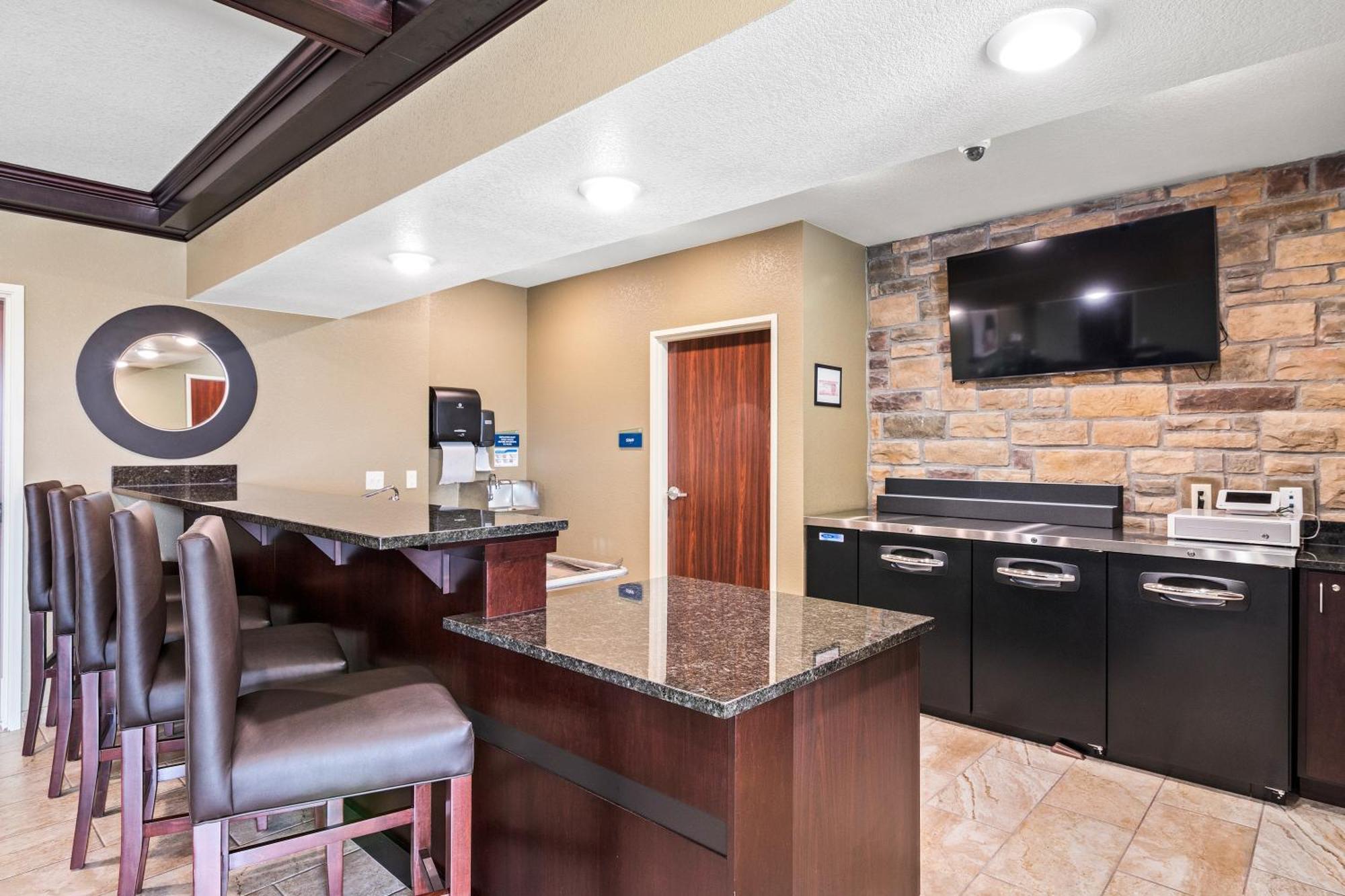 Cobblestone Inn & Suites - Yuma Extérieur photo